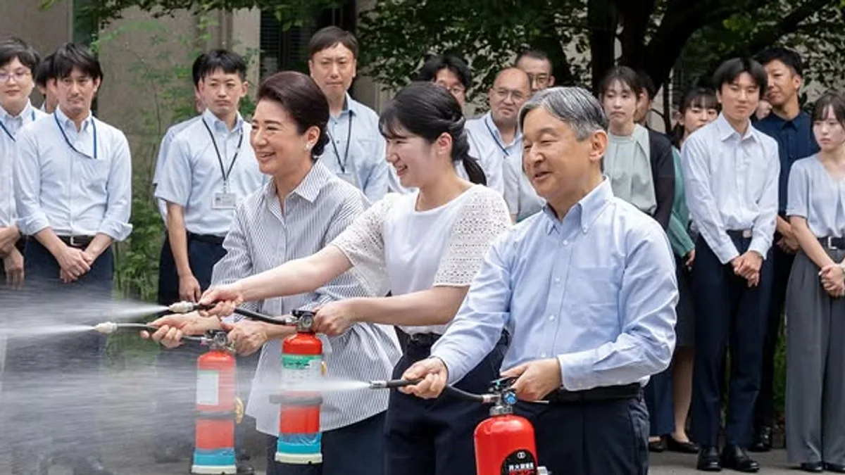 Aiko de Japón se pone manos a la obra: la princesa 'apagafuegos' que refuerza su papel junto a Naruhito y Masako