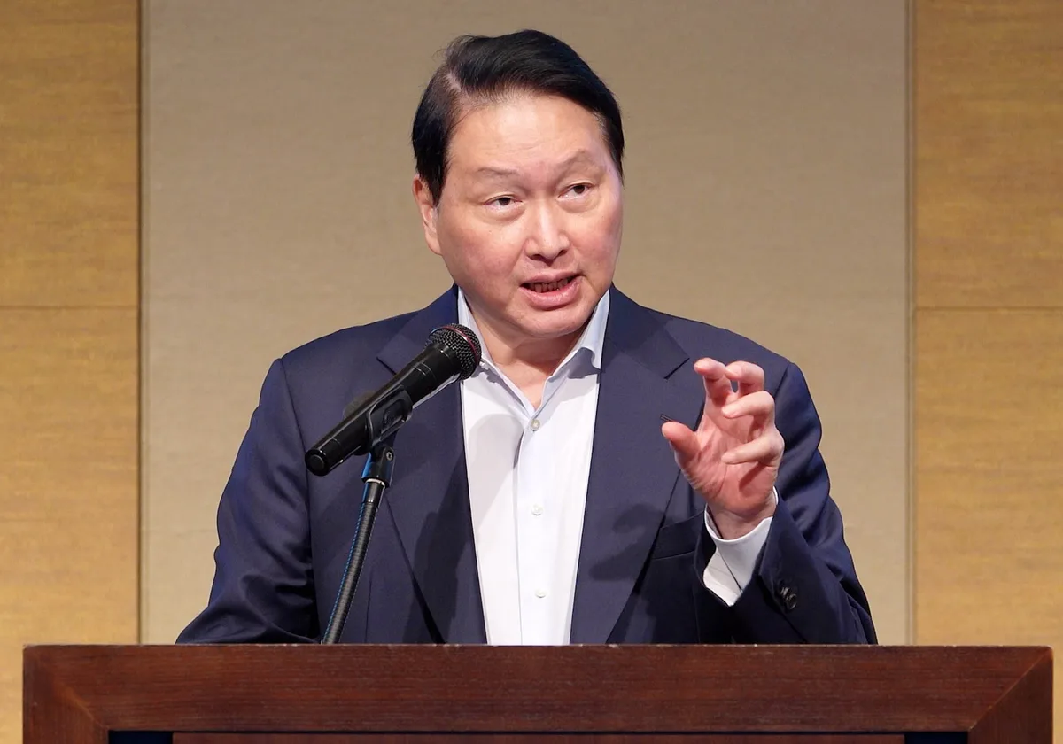 최태원, “동거인에 1000억” 노소영 측 변호사 불기소에 항고