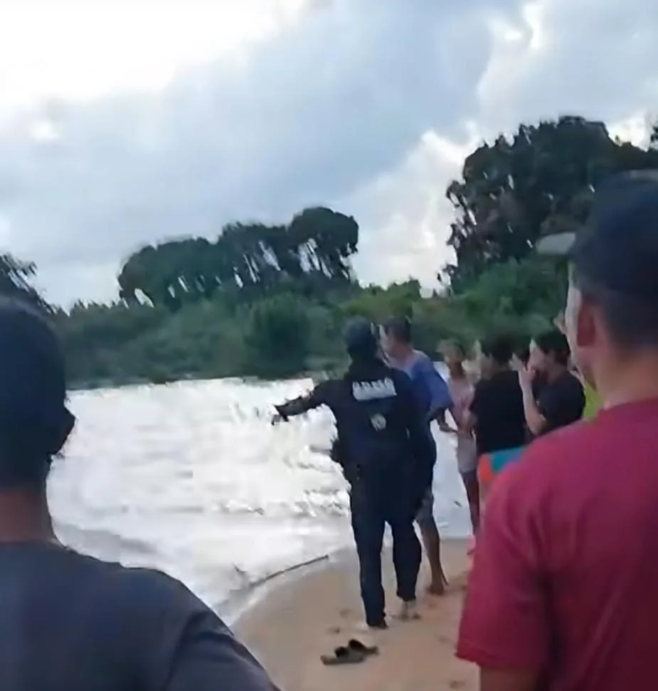 Dos menores y un adulto desaparecidos en río Caroní en el sector Villa Bahía