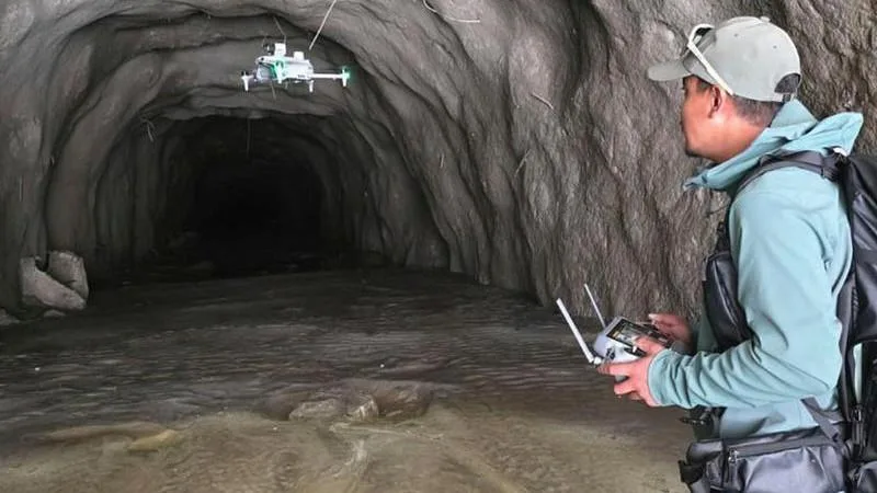Nepal floods: Rescuers race to save 900 workers trapped in hydropower tunnels as death toll hits 1204
