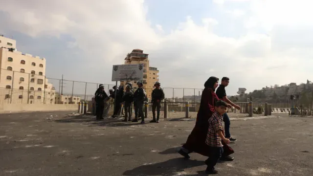 Programa letivo israelita substitui palestiniano em escolas de Jerusalém