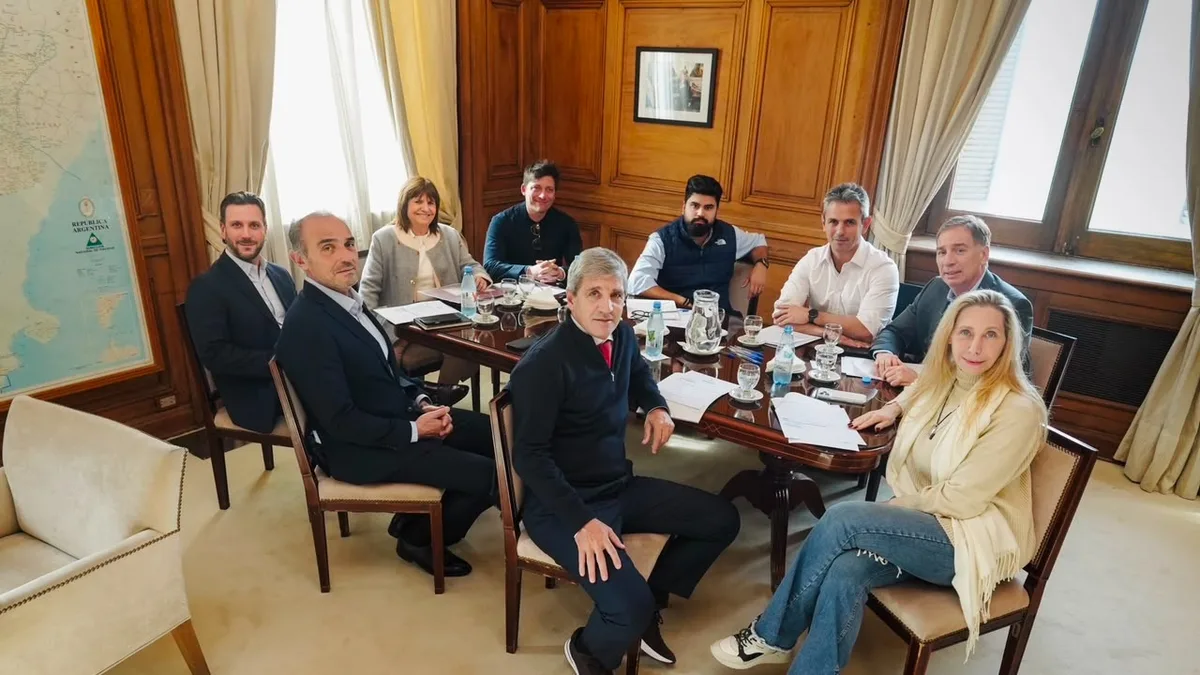 El Gobierno reúne a la mesa política y Diego Santilli recibe a gobernadores para avanzar con la agenda legislativa
