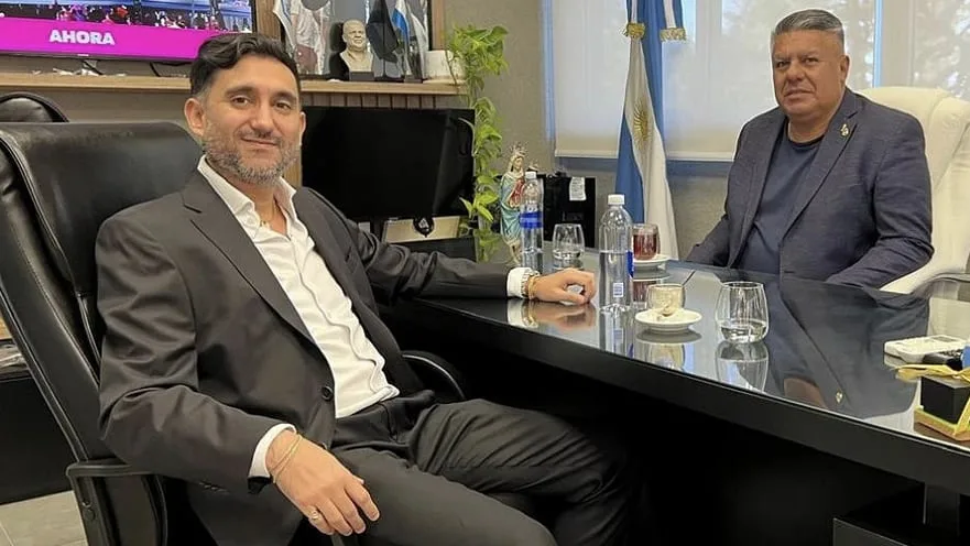 El dueño de Sur Finanzas reconoció que su relación con Chiqui Tapia le facilitó acuerdos comerciales con clubes