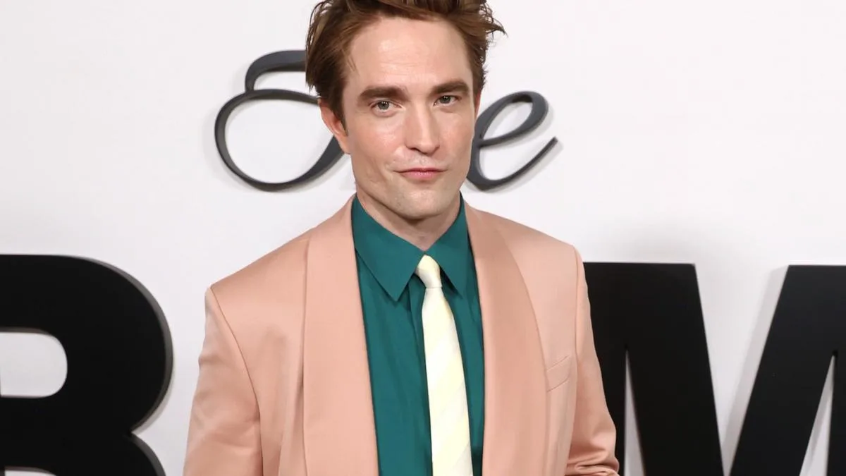 Robert Pattinson teases 'ambitious' Batman sequel is a 'real left turn'