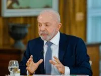 Paes recorre ao STF e diz que cancelar 2º turno contraria vontade popular