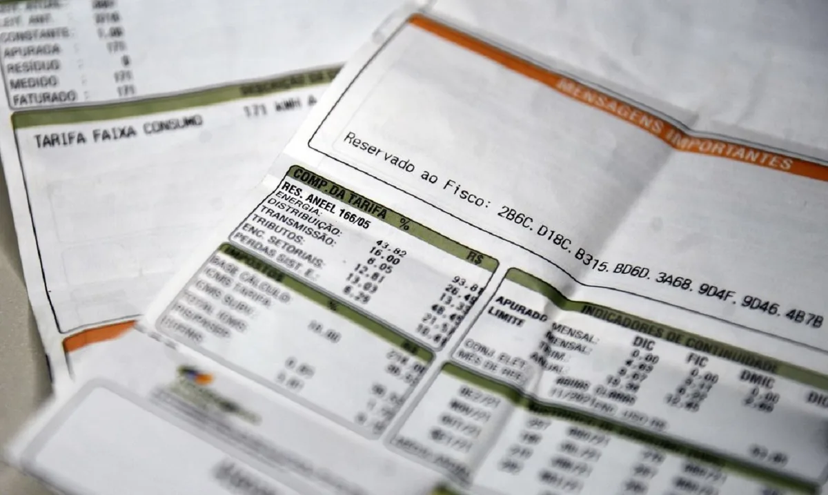 Conta de luz mais cara esse ano? Aneel projeta alta de 9,4%