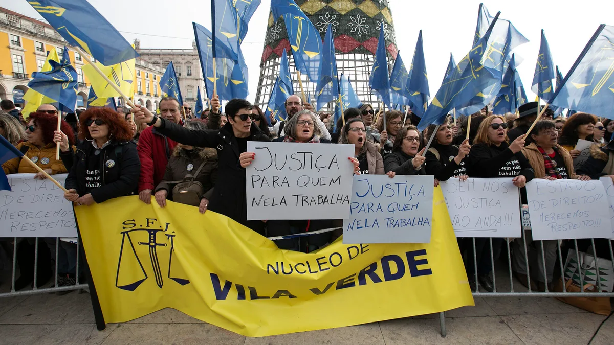 Funcionários judiciais desiludidos com OE2027 e ameaçam greve
