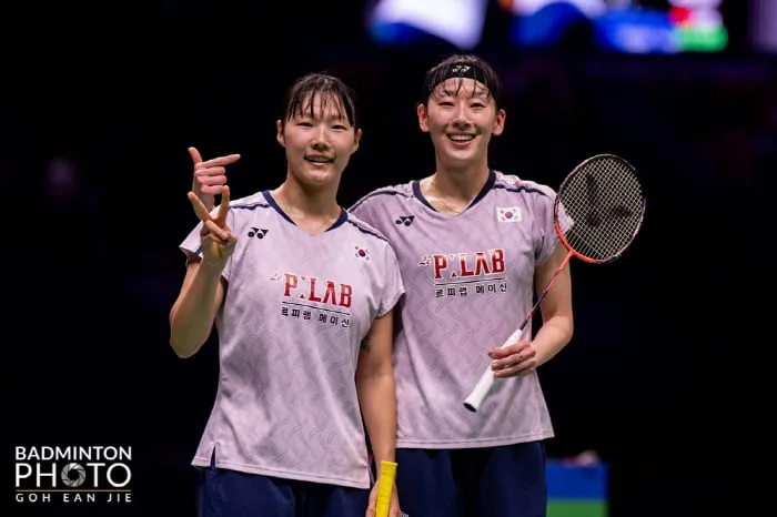 [세계배드민턴선수권]'31년만의 쾌거' 이소희-백하나, 중국 세계1위 완파했다…1995년 이후 첫 여자복식 정상, 맞대결 열세 완전 극복
