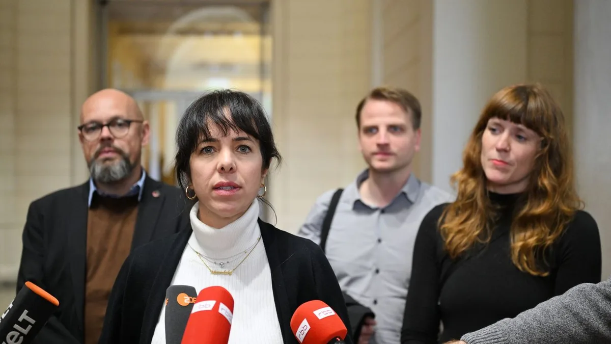 Regierungsbildung in Berlin: Berliner Linke kritisiert Merz - Fraktion tagt