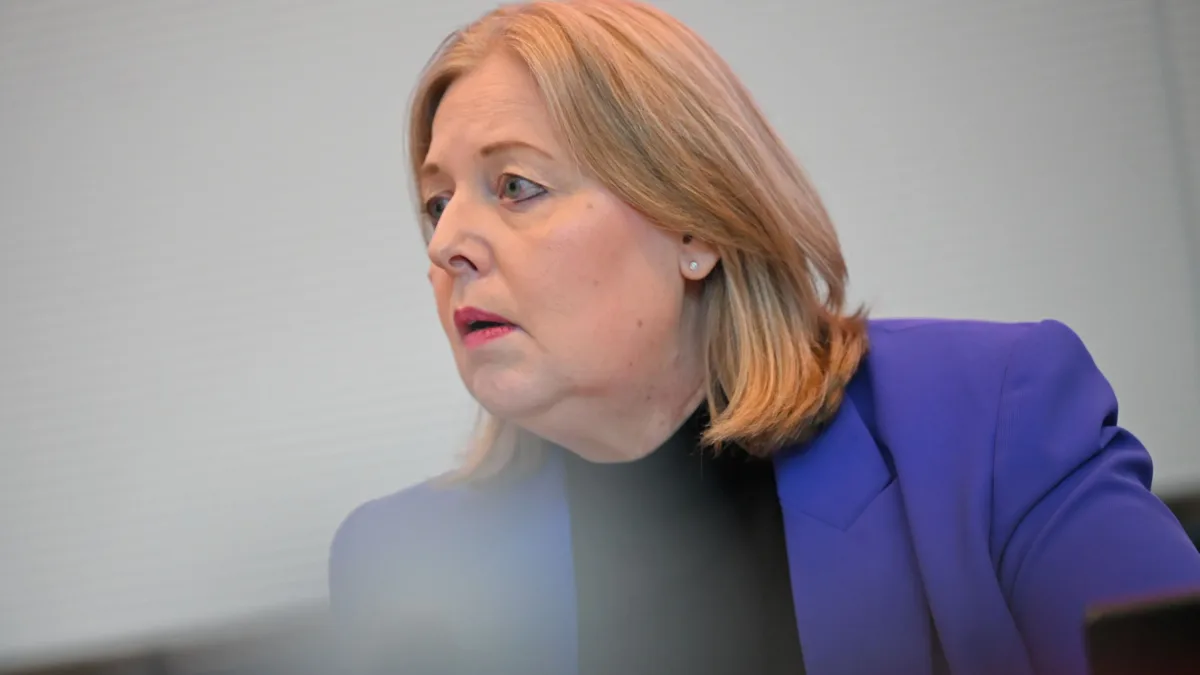 Deutschland liveblog: Bärbel Bas tritt als Arbeitsministerin und SPD-Vorsitzende zurück