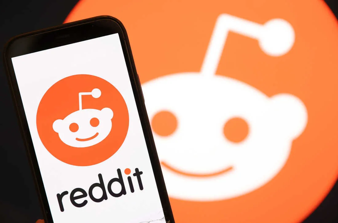 Reddit começa a transformar publicações de texto em vídeos e áudios