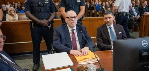 Harvey Weinstein: Ex-Hollywoodmogul muss wegen Sexualverbrechen 15 Jahre in Haft