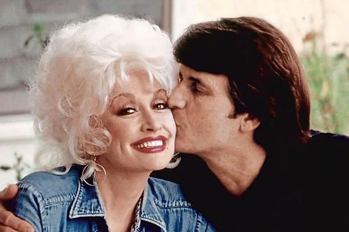 A história de amor única entre Dolly Parton e o marido, Carl Thomas Dean