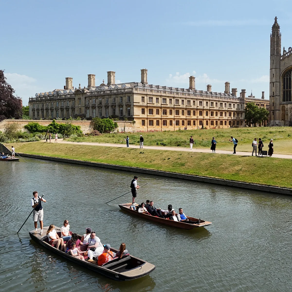 Professor’s Death Leaves Behind Hard Questions for Cambridge on Race and Hiring