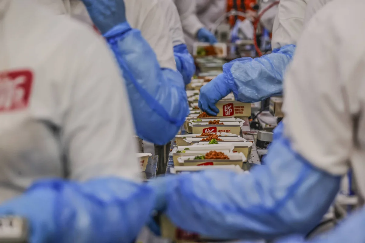 Mercado de marmitas cresce e aposta em cardápio sob medida para a era das canetas emagrecedoras