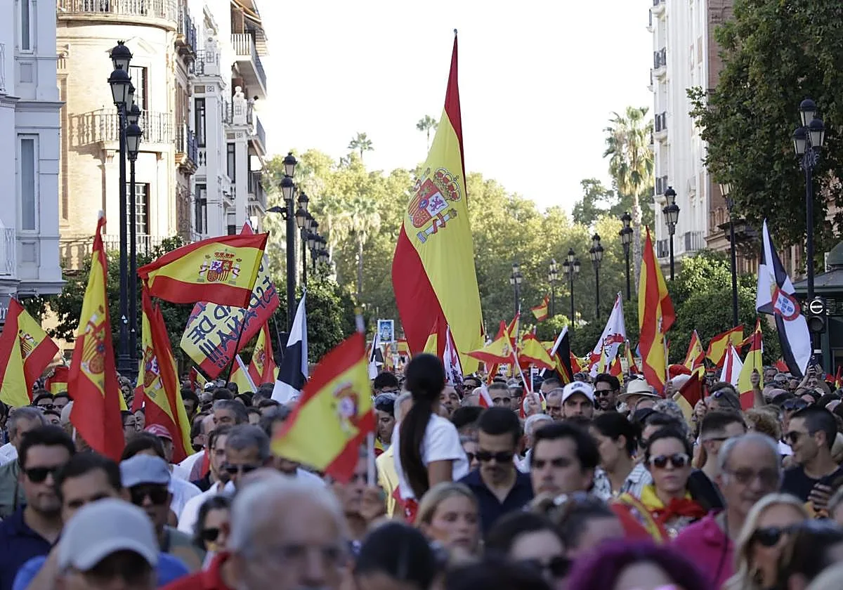 Manifestaciones por Ceuta en Sevilla y Andalucía, en directo: última hora desde Málaga, Cádiz, Granada, Córdoba, y el resto de capitales