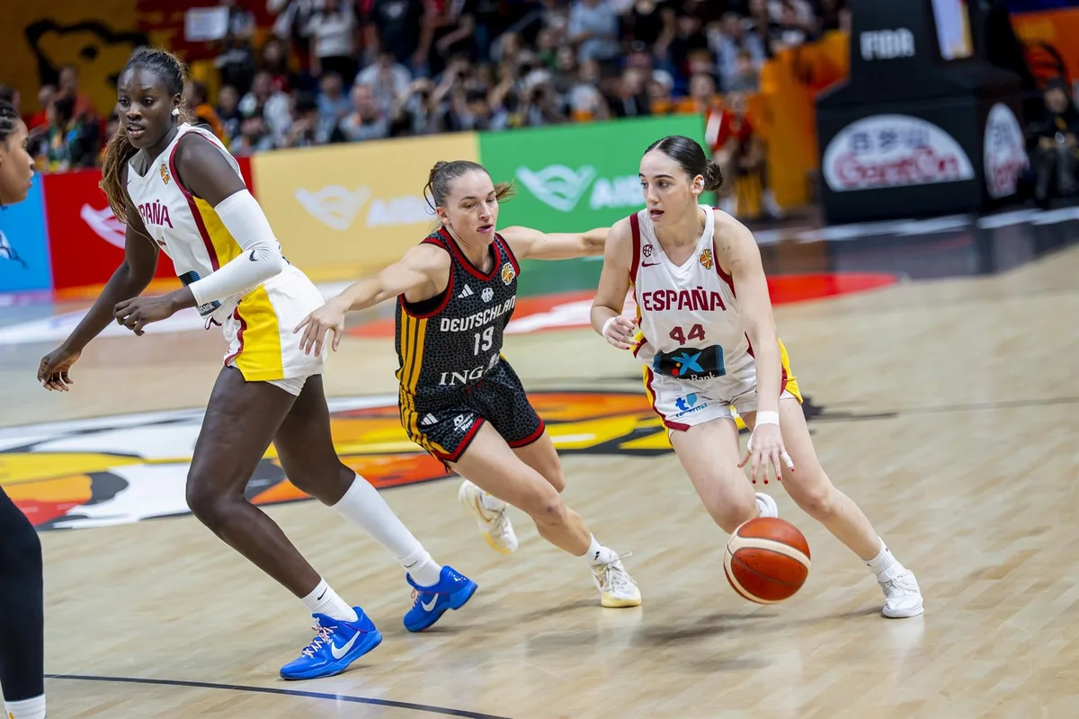 AV. España le toma la medida al anfitrión y celebra el bronce del Mundial Femenino