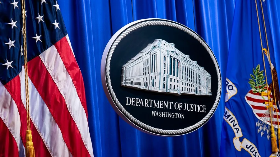 DOJ opinion urges states to report migrants lacking permanent legal status