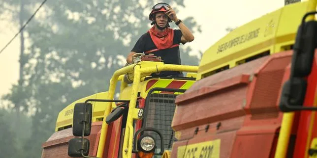 EN DIRECT, incendies et canicule : 64 départements resteront en vigilance orange canicule dimanche ; un incendie a brûlé 1 650 hectares de forêt en Belgique