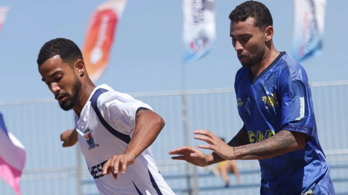 Anchieta e Vitória vencem na estreia do Capixaba de Seleções de futebol de areia