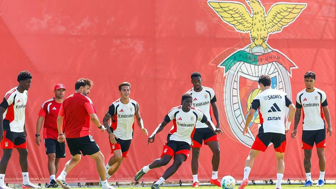 Benfica procura vantagem caseira frente ao Aarhus no play-off da Liga Europa