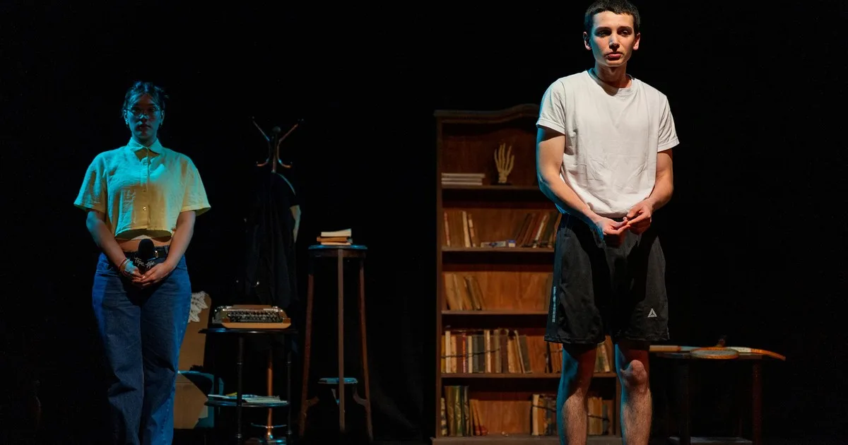Se conocieron en la universidad y le dieron vida a una obra de teatro con mil historias