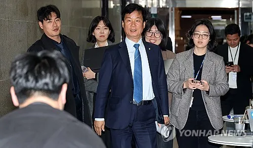 與박균택 "조작기소 특검법안, 빨리 처리해야…공소취소권 포함"