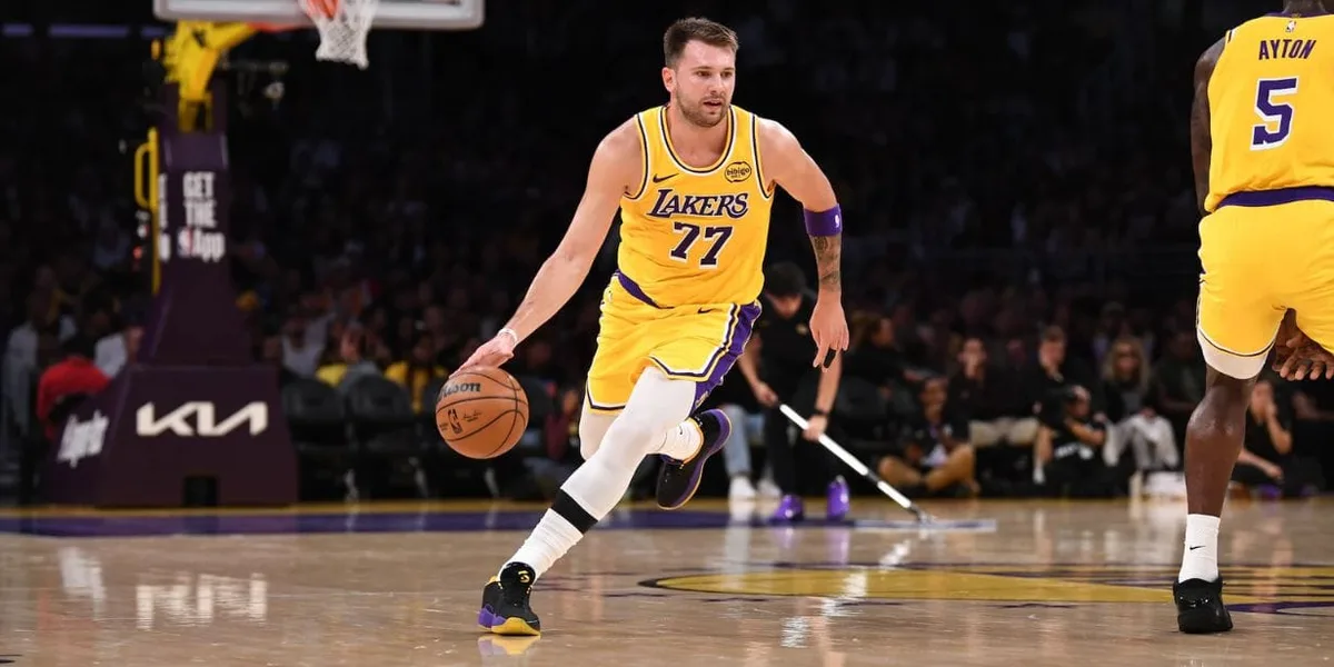 NBA: Como venda do Los Angeles Lakers impacta preço das franquias e planos de expansão da liga