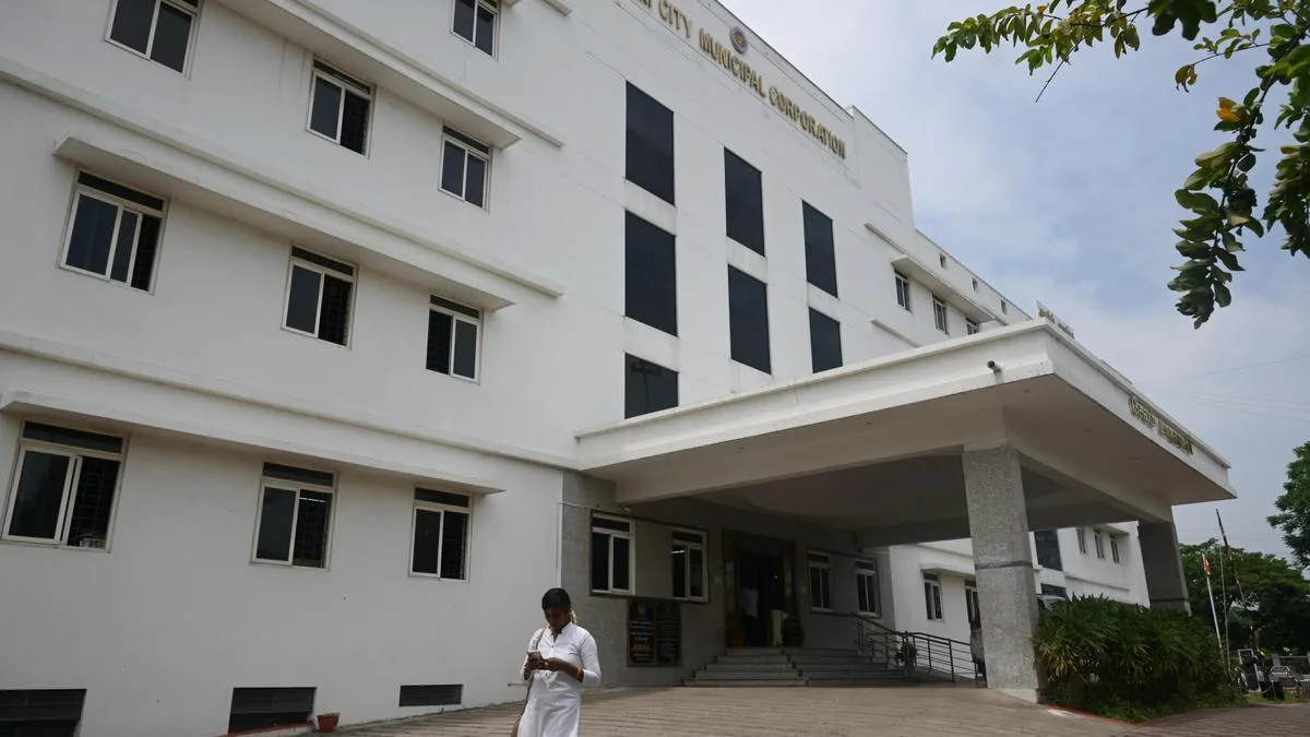 Salem Corporation releases list of top 400 property tax defaulters owing ₹49.83 crore across four zones