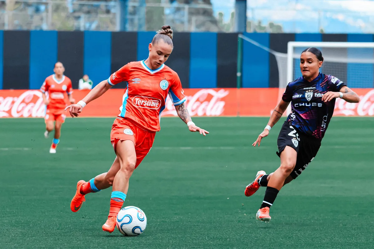 Belgrano fue superior pero empató 1-1 ante Independiente del Valle en su histórico debut en la Copa Libertadores Femenina