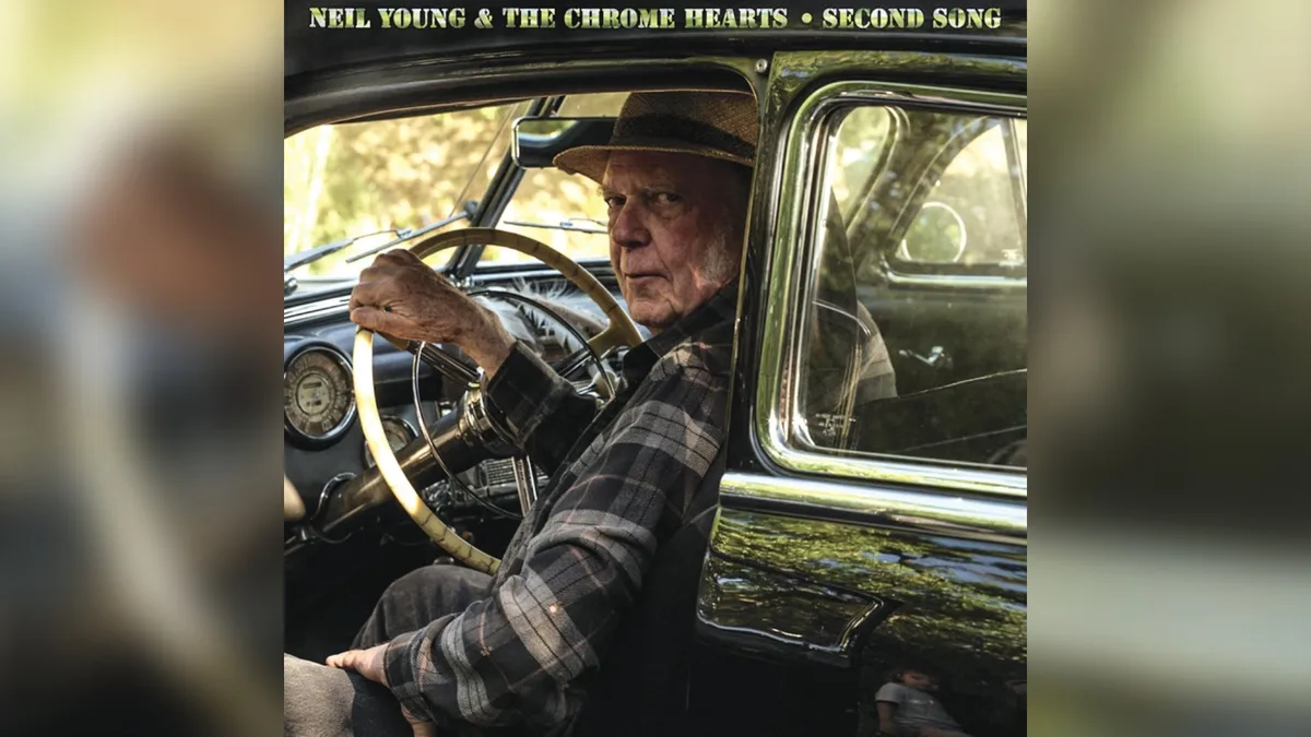 Neil Young olha para o passado e celebra a vida em novo disco