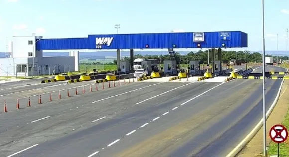 Justiça manda concessionária indenizar motorista que atingiu anta e capotou