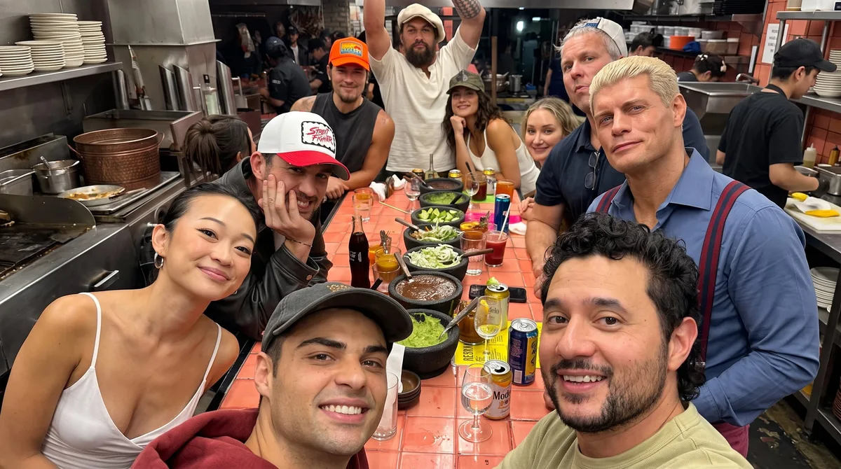 La parada obligatoria del elenco de Street Fighter en su visita a México: no se resistieron a los famosos tacos
