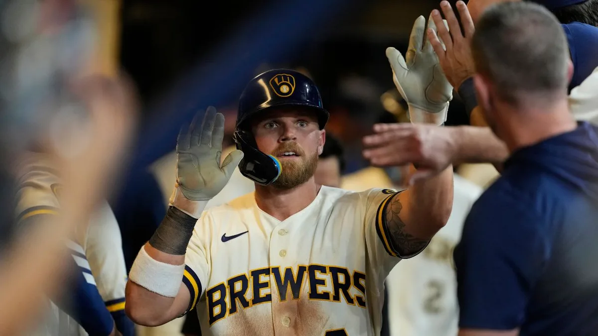 Brewers tie MLB shutout record with 22-0 win over Mariners