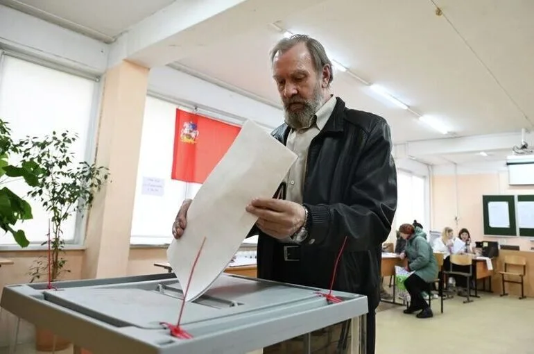 Явка на выборах в Госдуму на 18:00 мск составила 39,35%