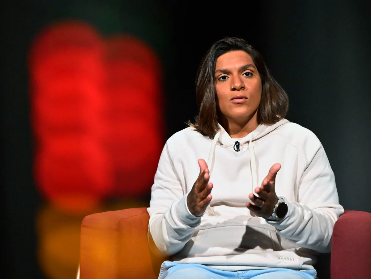 Ana Marcela revela trauma e ruptura com técnico do ouro olímpico: "Deixei de curtir a medalha"