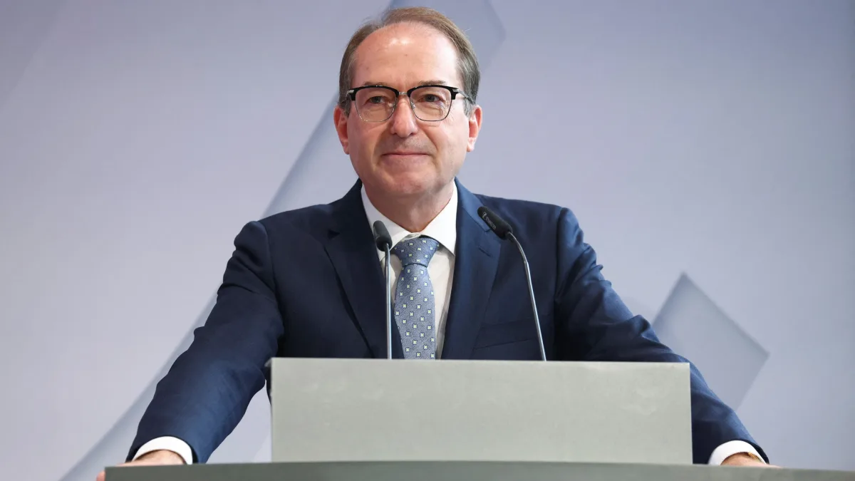 Russische Angriffe: Dobrindt: „Schattenkrieg“ soll Deutschland destabilisieren