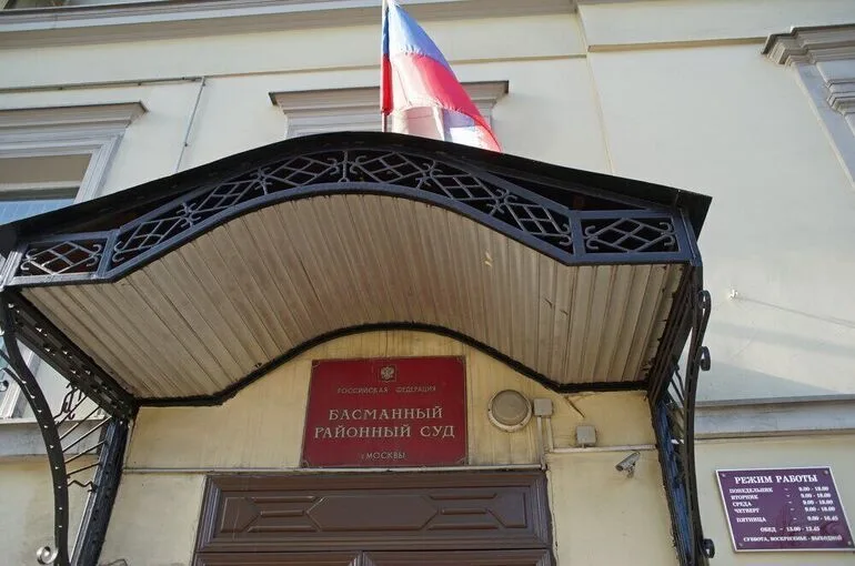 Суд в Москве заочно арестовал немецкого журналиста Мартенса