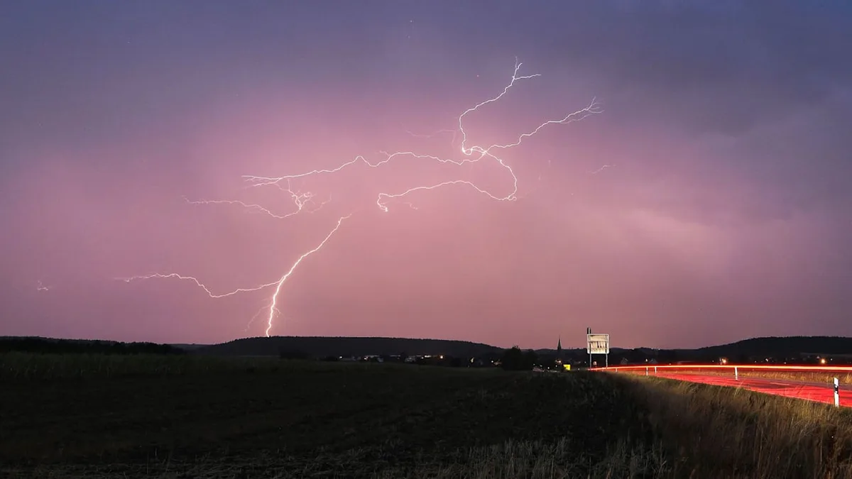 Unwettergefahr steigt stündlich - Hier kracht es heute am heftigsten