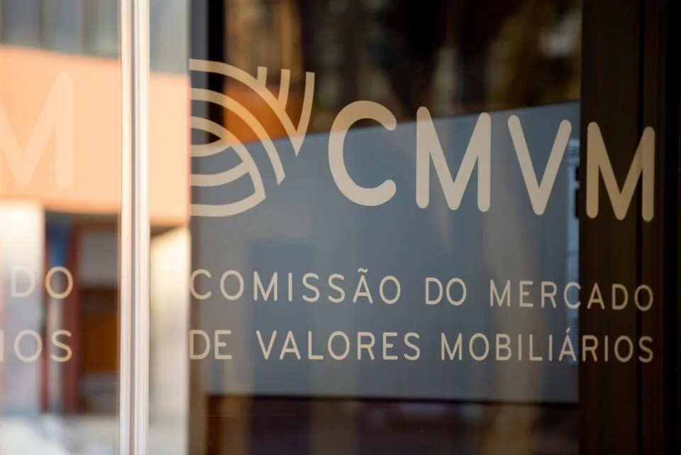 CMVM alerta para aumento de fraudes em supostos investimentos no mercado de capitais