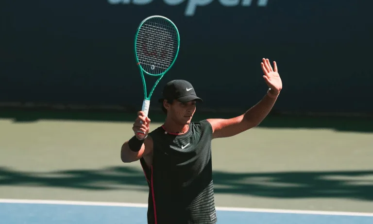 Guto Miguel vence batalha no tie-break e avança à semifinal do US Open Juvenil