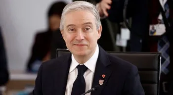 Canadá anuncia 20 mil milhões de dólares em tarifas sobre importações dos EUA