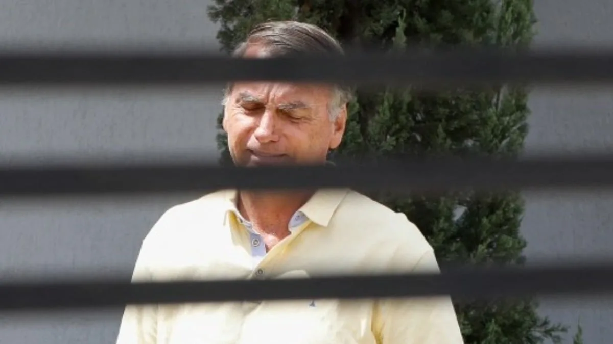 Bolsonaro não fez nenhum presídio como presidente e investimento em segurança foi menor do que Lula e Dilma