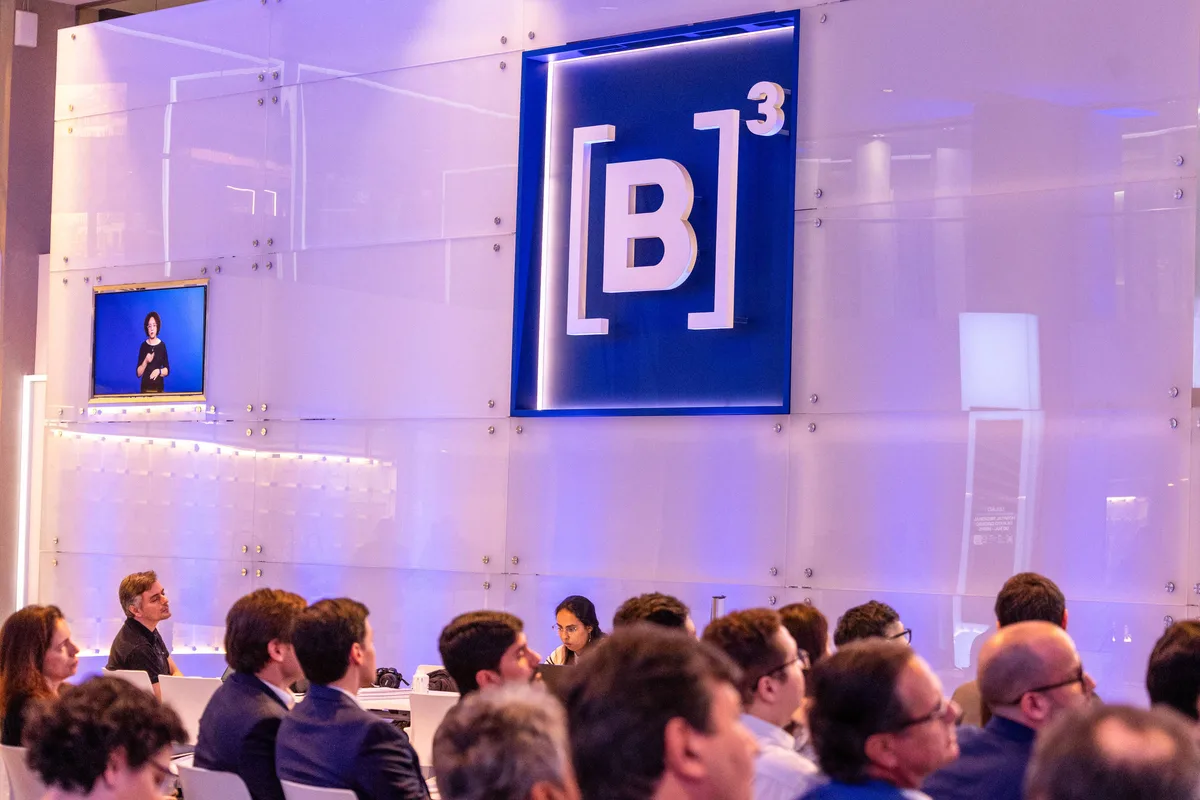 Diversidade chega a 83% das empresas da Bolsa, mas presença racial ainda é baixa