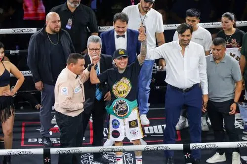 Celebran función de boxeo en Reynosa; “Imparables del Ring” reúne a peleadores locales y extranjeros