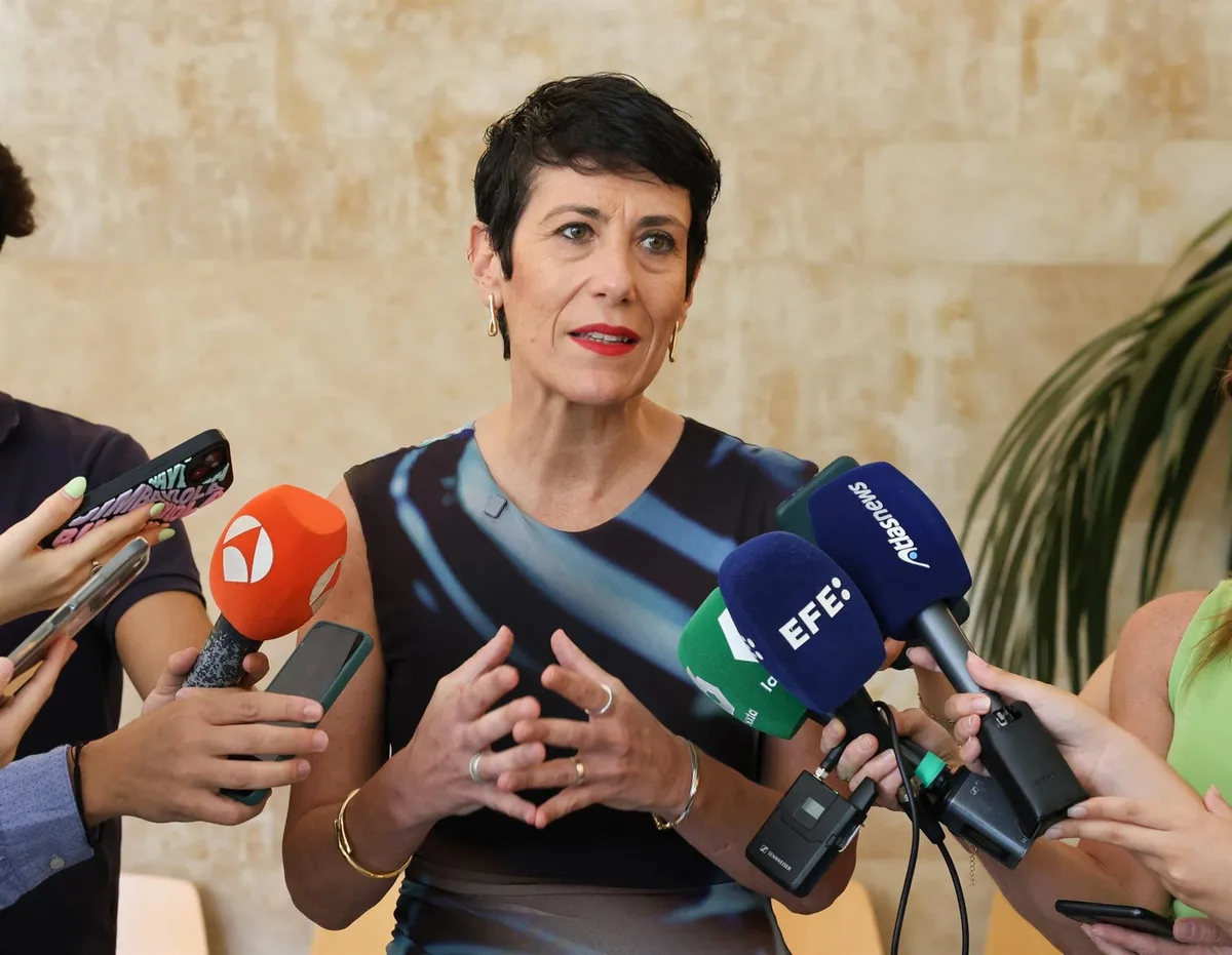 El Gobierno dice que hay colaboración con Vivas tras acusarle el ceutí de convertir toda la ciudad en un "campamento"