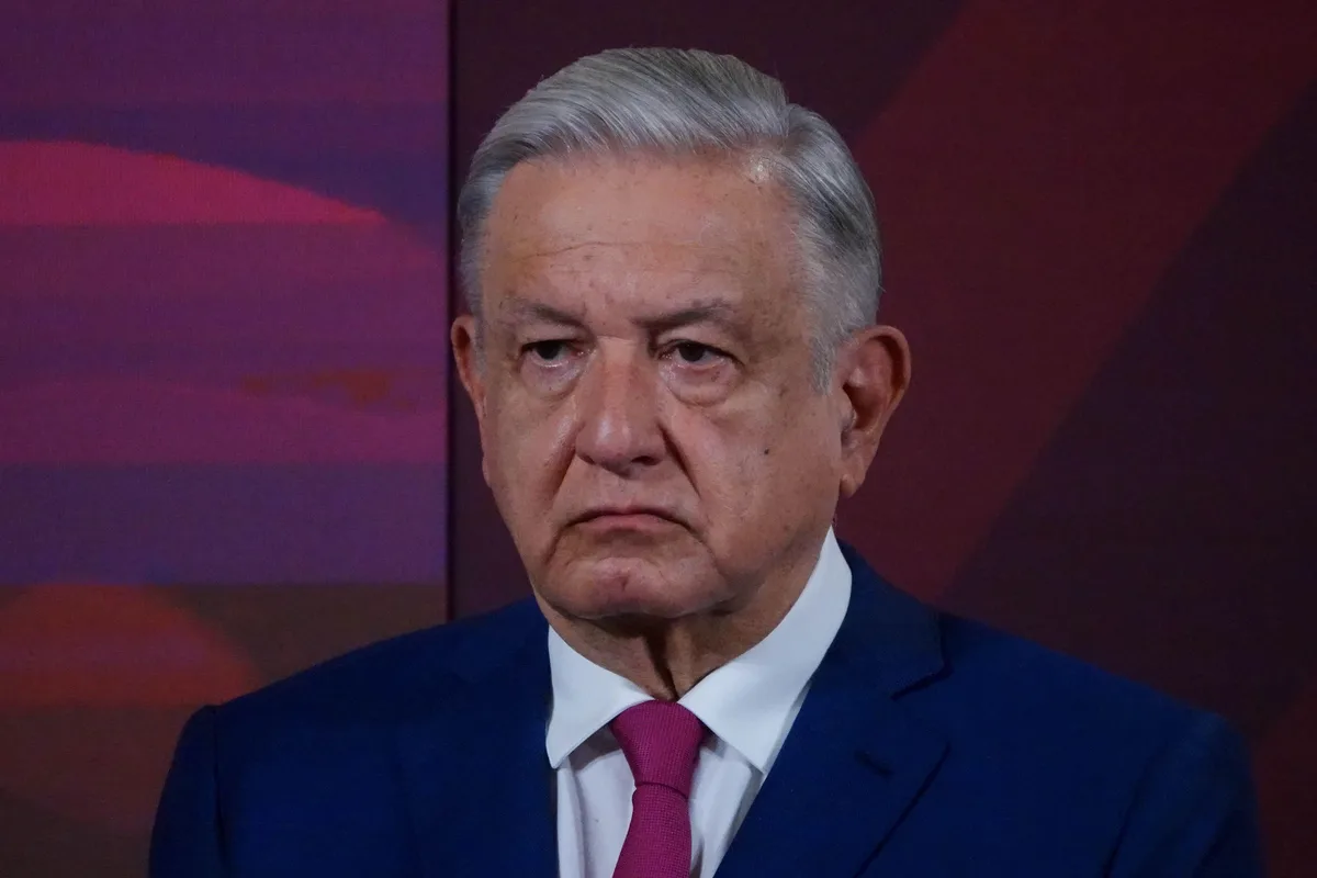 AMLO abandona Palenque y llega a CDMX a operar su defensa y la de Andy: Riva Palacio