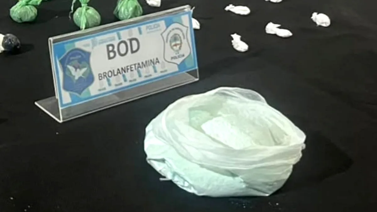 La inédita droga de alto poder que le encontraron a una dealer prófuga en La Plata: su cómplice es su abuelo jubilado