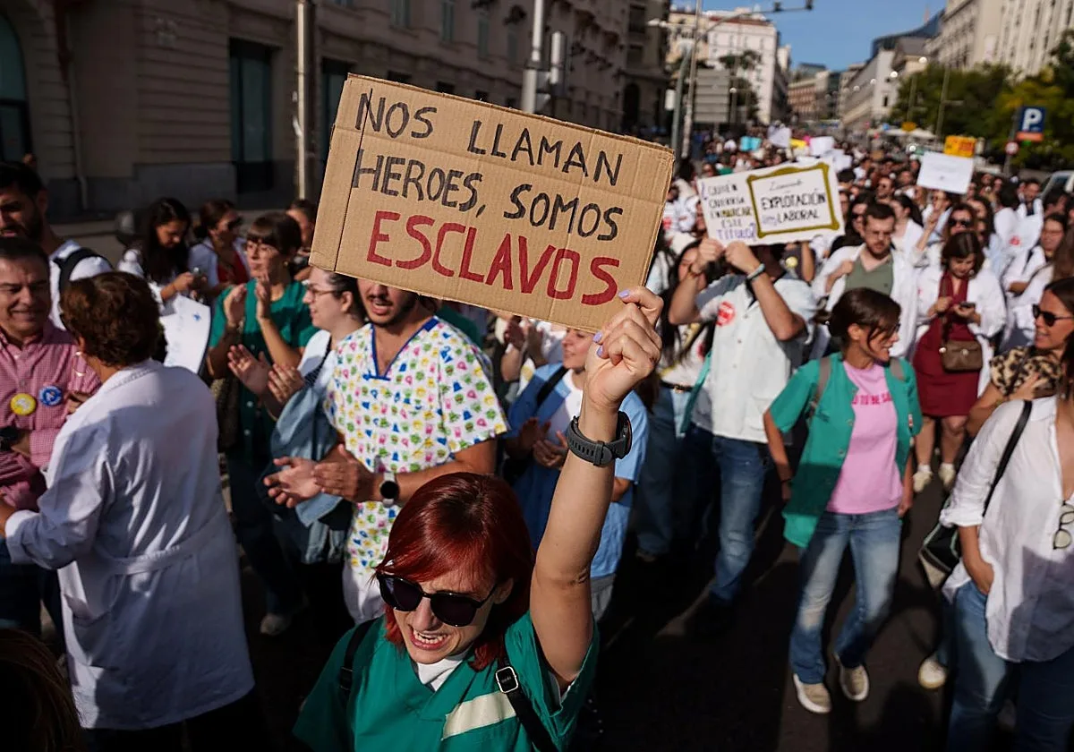 El Consejo de Ministros aprobará hoy el nuevo Estatuto Marco pese al rechazo de los médicos