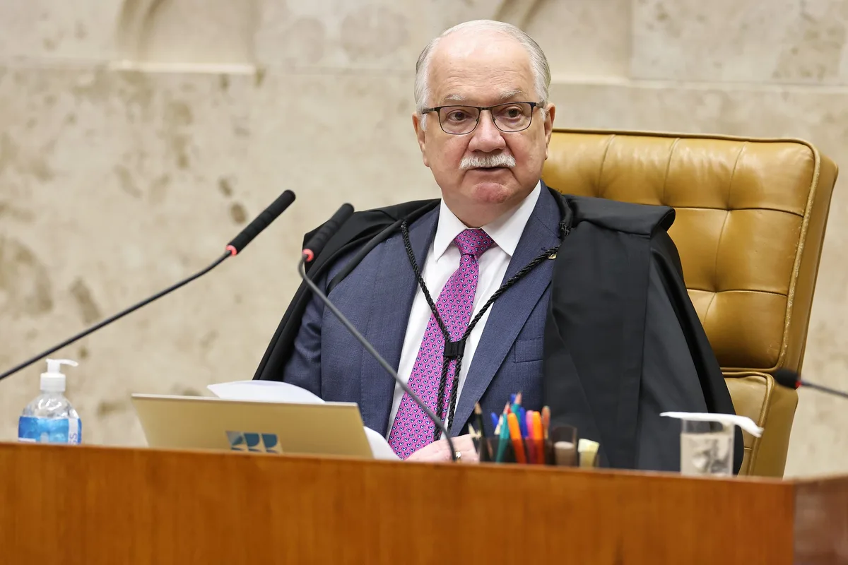 Ministro defende Fachin: ‘Imagine se o presidente do STF fosse alguém do Vorcaro?’